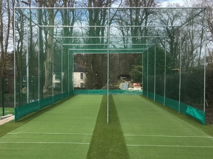 college cricket team